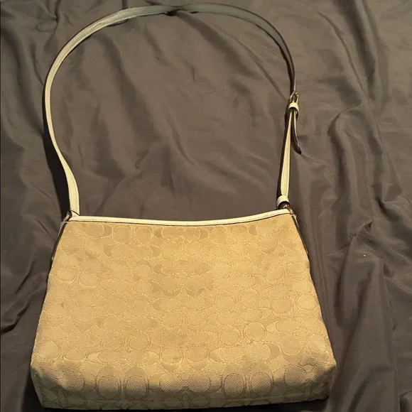 Coach Beige Signature Jacquard Crossbody with Ivory Trim - Picture 2 of 2